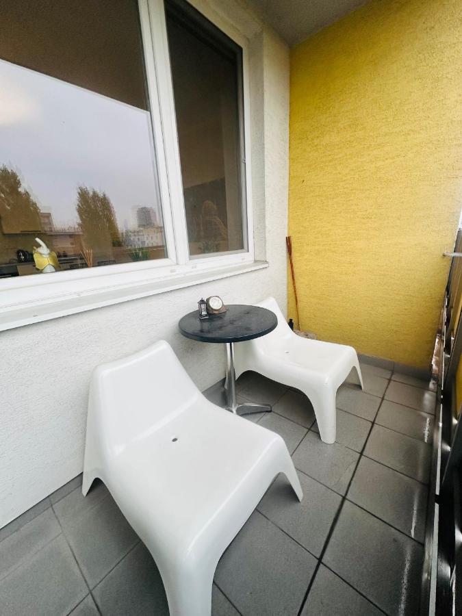 After Six Apartment Pressburg Exterior foto